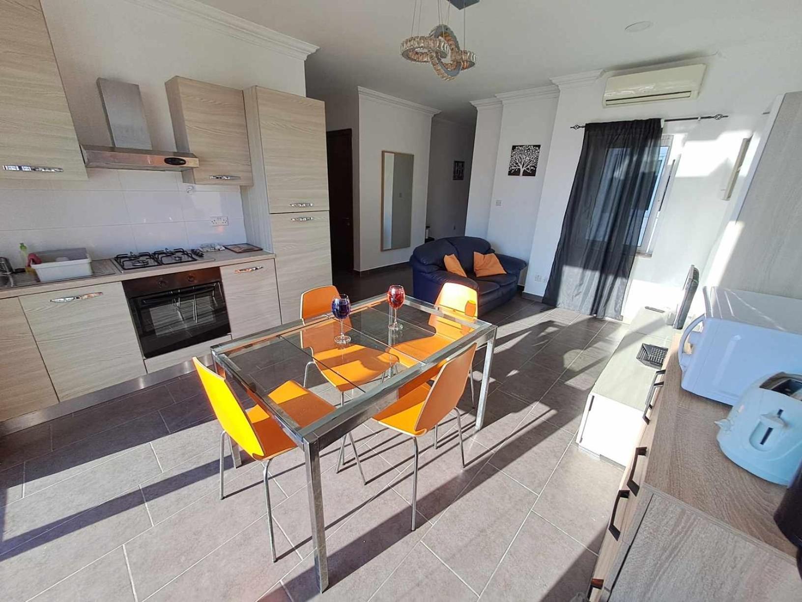 Апартаменты St Julians Sliema Penthouse 3 Minutes Walk From Seafront Экстерьер фото